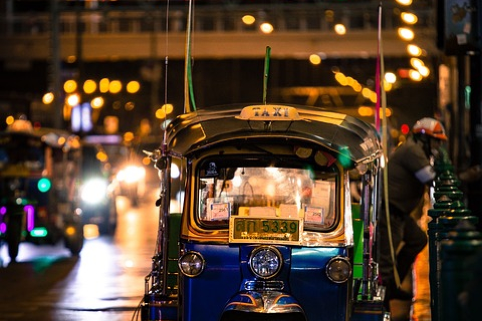 Thailand tour package deals
